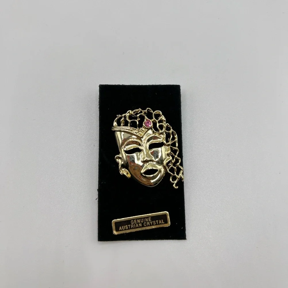 Vintage Thai Mask Brooch Gold Tone Pink Crystal Pin